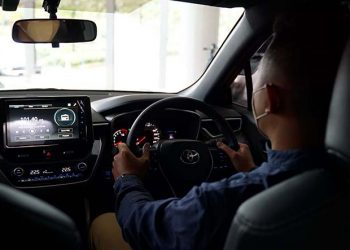 Auto2000 Menjelaskan Tips Mudah dan Aman Mengemudi Mobil Sambil Tetap Puasa di Bulan Ramadan