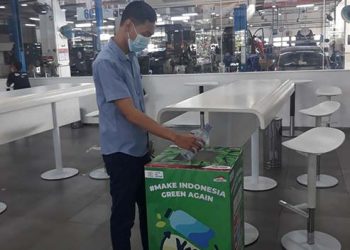 Auto2000 Gelar Program Pengumpulan Sampah Plastik untuk Dikonversi Menjadi Pohon Penghijauan