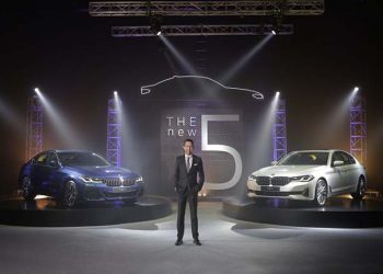 BMW Luncurkan Dua Varian Terbaru The New 5 Series