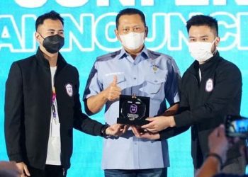 Rindu Pameran Offline, Para Tokoh Otomotif Indonesia Kompak Kunjungi Pameran Otomotif IIMS Hybrid 2021