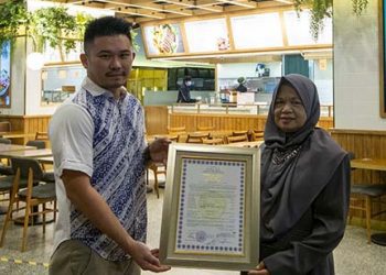 SaladStop! Resmi Terima Sertifikasi Halal MUI