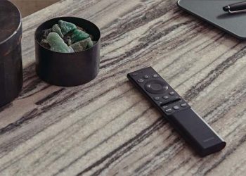 Samsung TV Jalankan Program Going Green melalui Penggunaan Eco-Packaging dan SolarCell Remote Control