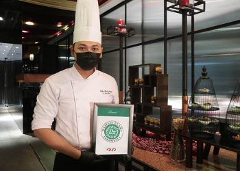 Restoran 1945 Raih Sertifikasi Halal Pertama Hotel Bintang Lima di Jakarta