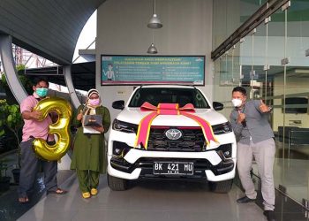 Kisah Pedagang Baso Tiga Kali Membeli Mobil Baru di Auto2000