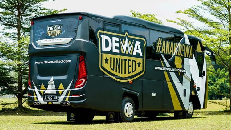 Dewa United FC Perkenalkan Bus Baru yang Ekskelusif dan Garang untuk Menunjang Mobilitas Pemain