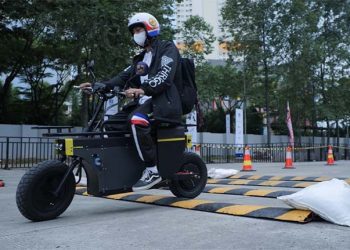 Jajal Motor Listrik Dengan Test Ride di GIIAS