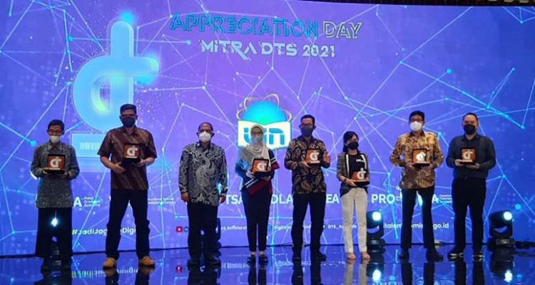 Metrodata Academy Berhasil Menyelesaikan Pelatihan dan Sertifikasi Program FGA DTS
