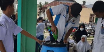 Melalui Program TMT+ SMKN 1 Kempas Menciptakan Bibit Unggul Petani Milenial