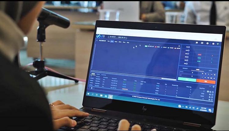 JFX Torehkan Capaian Volume Transaksi Hingga Februari 2022 Tembus 2 Juta Lot