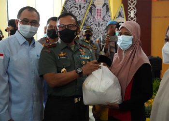 Danrem 064/MY Lepas Pendistribusian 6000 Paket Sembako dari PT Chandra Asri