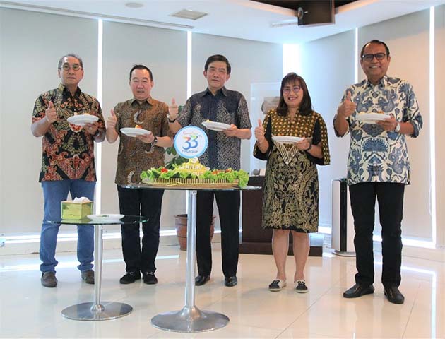 Kemilau HUT Ke-33, FIFGROUP Terus Berupaya Jadi Terbaik Bagi Masyarakat