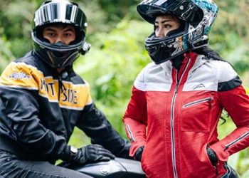 RSV Helmet Luncurkan Helm Full Berbahan Karbon dan Fiber