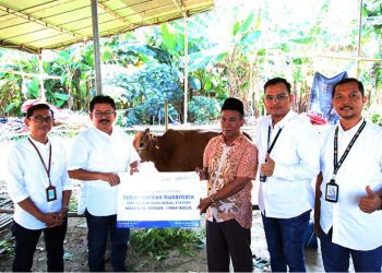 FIFGROUP Tebar Kurban 3 Sapi dan  363 Kambing di 235 Titik di Seluruh Indonesia