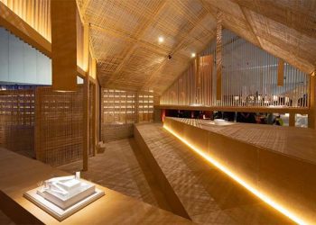 Pengaplikasian Plywood dari Sampoerna Kayoe dalam Pavilion di ARCH:ID