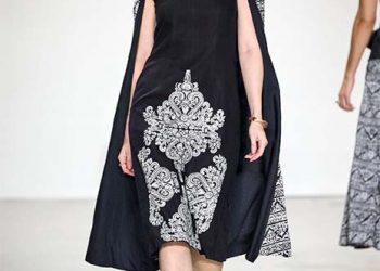 Alleira Batik X Carys Cares Untuk NYFW