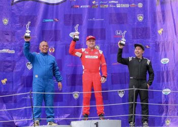 Para Pembalap Tim Honda Racing Indonesia Terus Memimpin Klasemen Kejurnas Balap Mobil Issom 2022