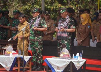 Kasdam III/Siliwangi Resmikan Program TNI Manunggal Membangun Desa (TMMD) ke-115