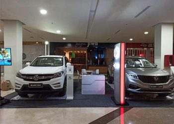 Gelar Pameran Akhir Tahun di Mall, DFSK Berikan Hadiah Langsung Ipad9 Setiap Pembelian DFSK Glory Series