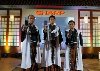 Sharp Luncurkan Smartphone 5G Dilengkapi Kamera 50MP dengan Layar 6,5 Inches