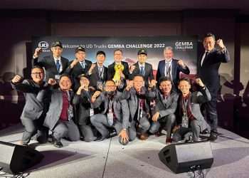 Kado Manis Tutup Tahun 2022 UD Trucks Indonesia dengan Kemenangan di Gemba Challenge 2022