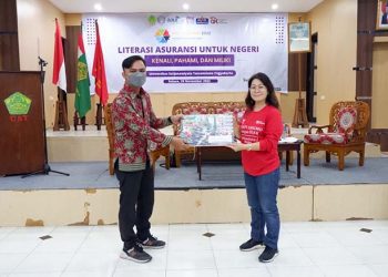 ASM Berikan Literasi Keuangan dan Bagikan Asuransi Mikro untuk Mahasiswa di Yogyakarta