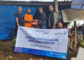 FIFGROUP Salurkan Bantuan bagi Korban Gempa Cianjur