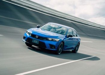 Honda Civic e:HEV dan Honda Civic Type R Raih Penghargaan Bergengsi Dari Japan Car of the Year 2022-2023