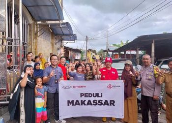 Chery Salurkan Bantuan untuk Korban Banjir Bandang di Makassar