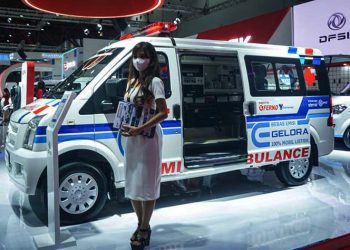 Inilah Sosok Satu-Satunya Ambulans Listrik Di IIMS 2023
