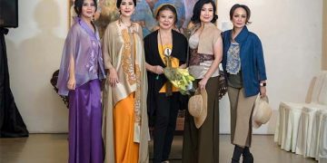 Padu Padan Agnes Budhisurya untuk Inspirasi Baju Lebaran