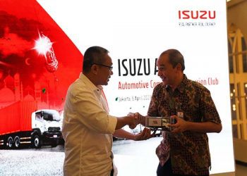 Dukung Kebijakan SRUT, Isuzu Tawarkan Kendaraan Komersial Siap Pakai