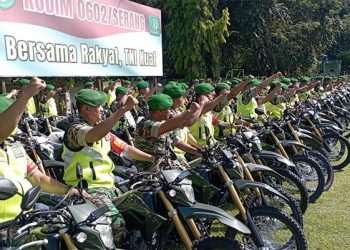 Danrem 064/MY Serahkan 250 Unit Motor Bantuan Kemenhan RI Kepada Babinsa Kodim 0602/Serang