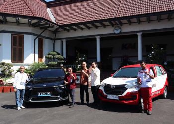 Auto2000 Berikan Pelayanan Totalitas Pada Konsumen Mobil Listrik Toyota bZ4X