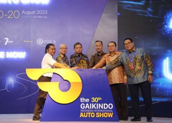 GIIAS 2023 Resmi Dibuka, Menko Airlangga Hartarto Berharap Industri Otomotif Jadi Tulang Punggung Ekonomi Indonesia