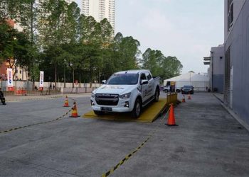 Rasakan Pengalaman Berkendara Secara Langsung Pada Area Test Drive dan Test Ride di GIIAS 2023