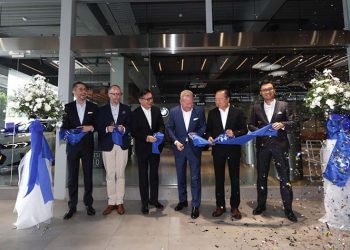 BMW Group Indonesia Resmikan Diler Resmi BMW Tunas Tomang yang Mengusung Konsep Retail.Next