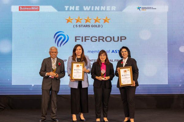 FIFGROUP Raih 3 Kategori Penghargaan Bergengsi pada Human Capital & Performance Award 2023