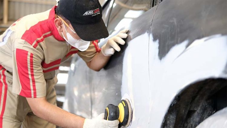 Mobil Kusam atau Baret-baret Pasca Liburan Nataru, Auto2000 Punya Solusi Bikin Bodi Mobil Mulus dan Kinclong Kembali