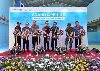 Honda Resmikan Layanan Bodi & Cat Honda Surabaya Center