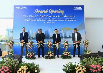 Peresmian Delapan Dealer BYD Arista Secara Serentak