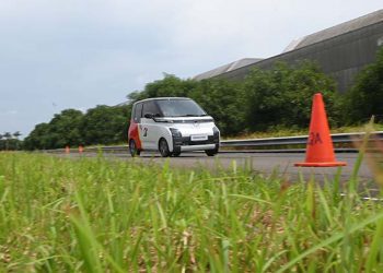 Bridgestone Indonesia Perkenalkan Ban Baru untuk Kendaraan dengan Velg 12 Inch