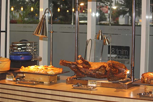 Meriahkan Kebersamaan dalam Keberkahan Bulan Suci Ramadan di Mercure Serpong Alam Sutera