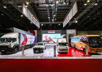 Isuzu Pamerkan Produk Unggulan di GIICOMVEC 2024