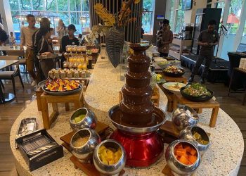 Iftar Buffet “Kampoeng Ramadan” Persembahan Mercure Serpong Alam Sutera