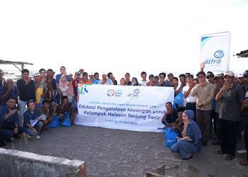 Asuransi Astra Berikan Literasi dan Inklusi Keuangan Bagi Nelayan di Desa Tanjung Pasir, Tangerang