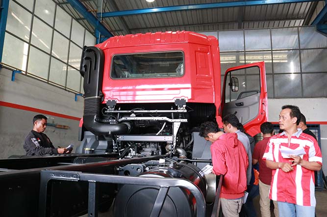 Team Astra UD Trucks dan Pengemudi Indonesia Siap Bersaing di Ajang Kompetisi Tingkat Dunia