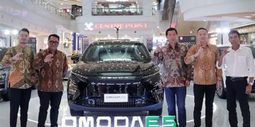 Chery Ajak Konsumen Medan Masuki Masa Depan Tanpa Emisi dengan Mobil Listrik Bergaya Futuristik