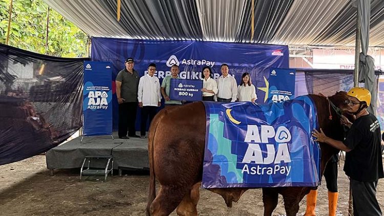 AstraPay bersama FIFGROUP, Maucash, dan Asuransi Astra mengadakan program Tebar Kurban Nusantara