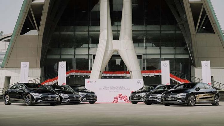 Dukung Perayaan HUT RI, Mercedes-Benz Mengirimkan Kendaraan Listrik ke Ibu Kota Nusantara