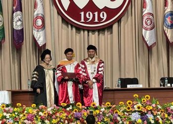 Setelah 40 Tahun Kuliah, Ketum Ikafe Unhas Raih Gelar Doktor di Filipina